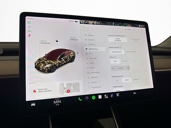 Tesla Model 3 24 of 30