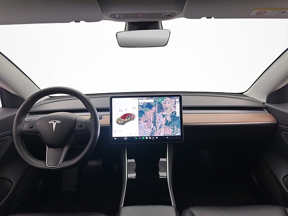 Tesla Model 3 14 of 30