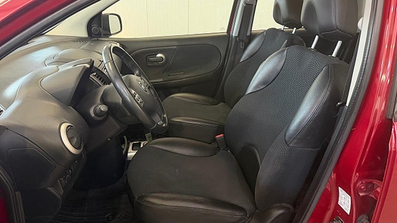 Nissan Note 11 of 14