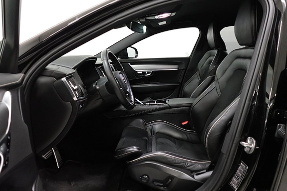 Volvo V90 4 of 5
