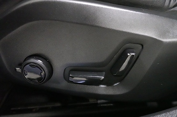 Volvo V90 16 of 23