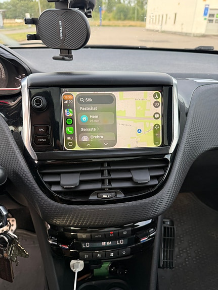 Peugeot 2008 6 of 15