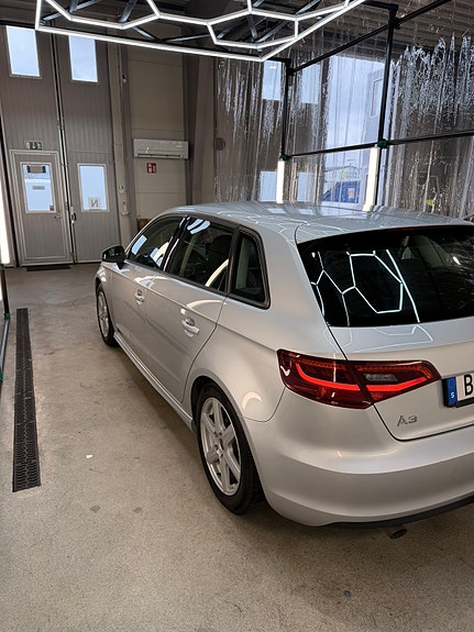 Audi A3 3 of 5
