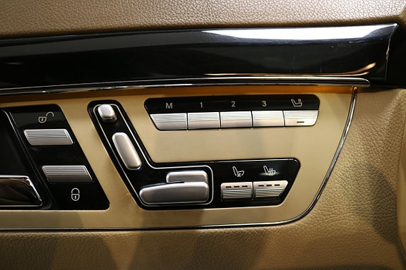 Mercedes-Benz S420 8 of 23
