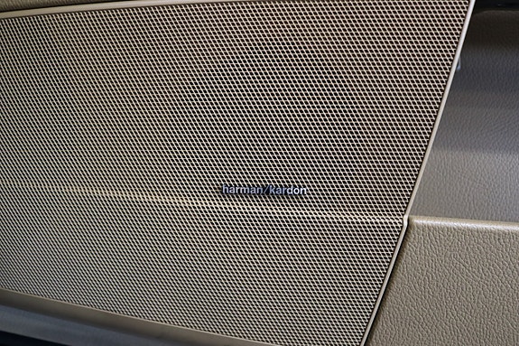 Mercedes-Benz S420 10 of 23