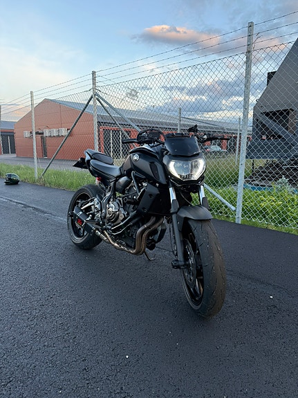 Yamaha MT-07 5 of 6