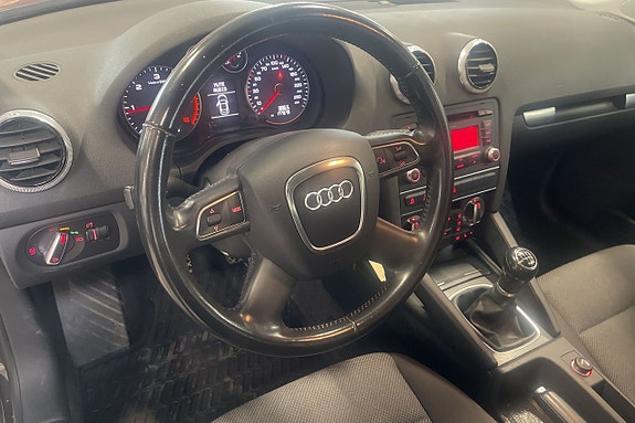 Audi A3 9 of 12