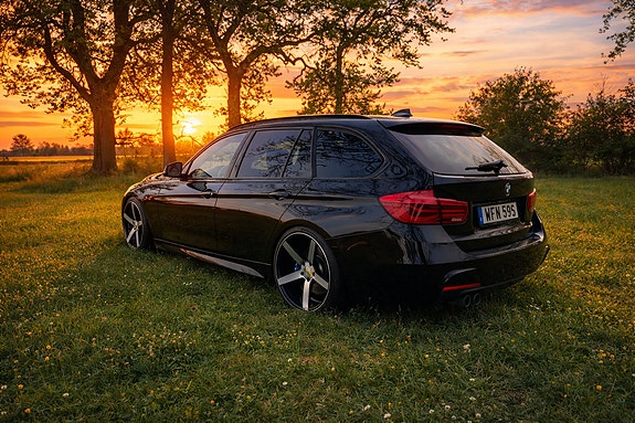 BMW 335d 2 of 5