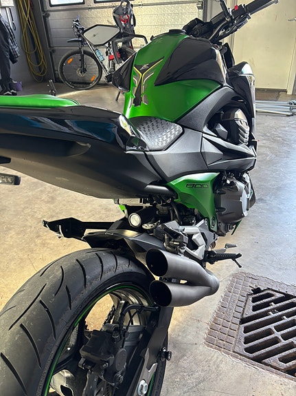 Kawasaki Z800 5 of 6