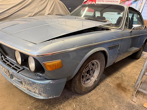 BMW 3.0 CS 2 of 5