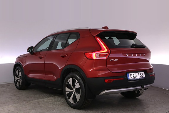 Volvo XC40 4 of 5