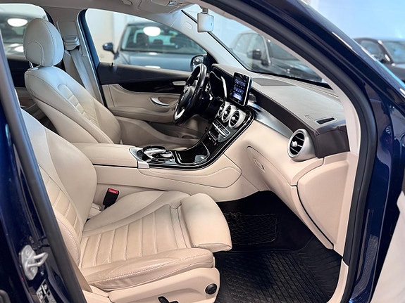 Mercedes-Benz GLC350 d 11 of 25