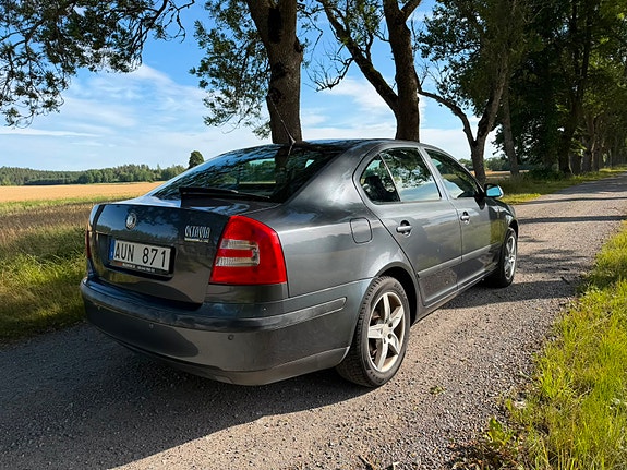 Skoda Octavia 4 of 7