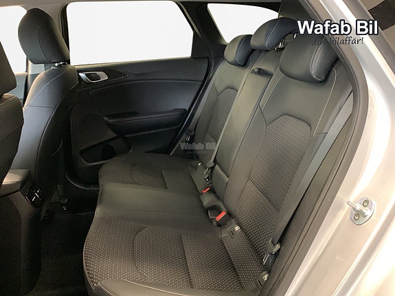 Kia Ceed 9 of 19