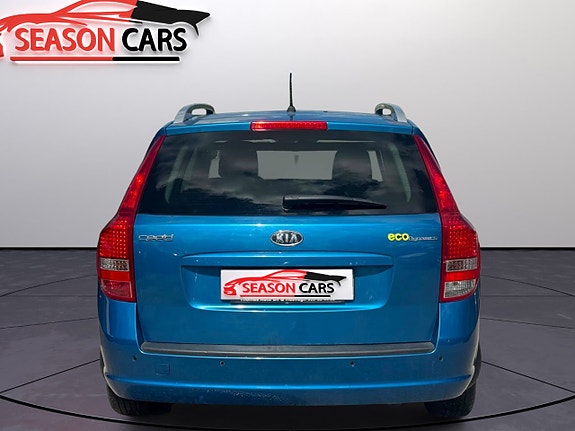 Kia Ceed 8 of 10