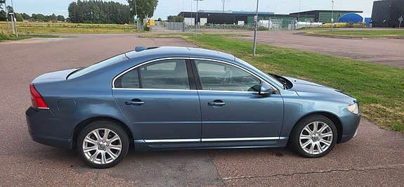 Volvo S80 5 of 5