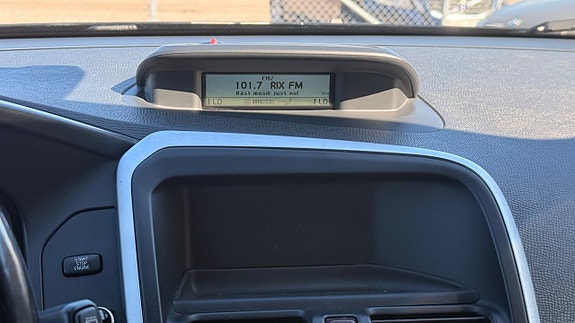 Volvo XC60 18 of 30
