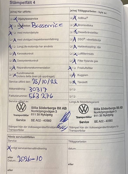 Volkswagen Caddy Maxi 13 of 16