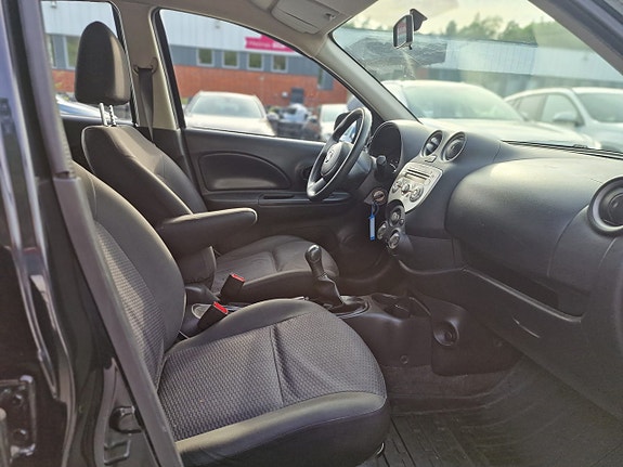 Nissan Micra 10 of 15