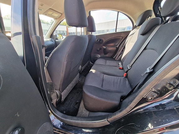 Nissan Micra 14 of 15
