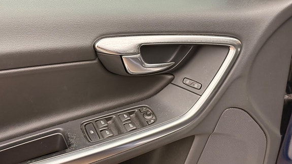 Volvo V60 10 of 26