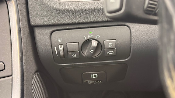 Volvo V60 12 of 26