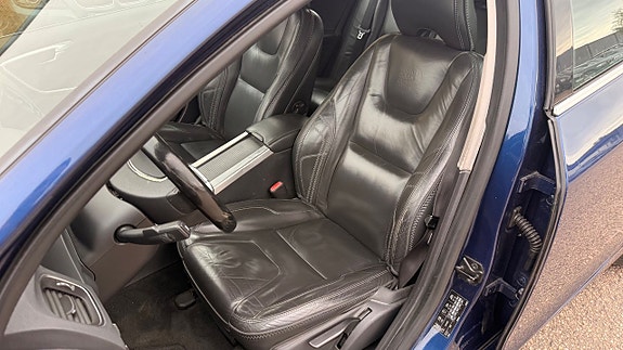 Volvo V60 9 of 26