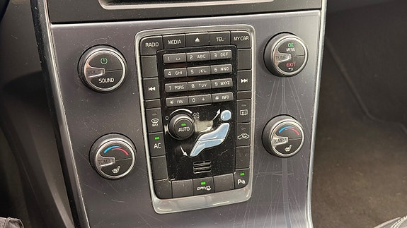 Volvo V60 18 of 26