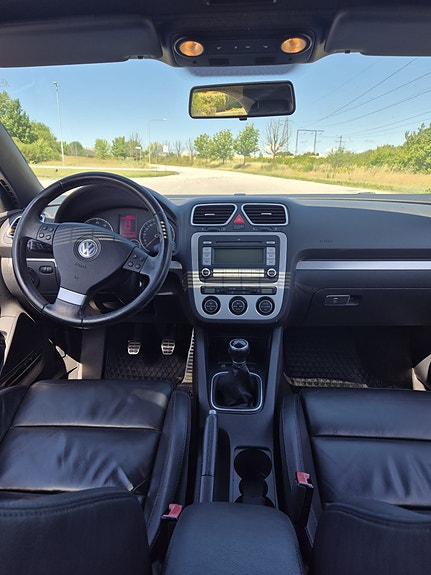 Volkswagen Eos 9 of 13