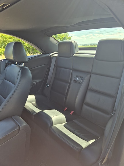 Volkswagen Eos 10 of 13