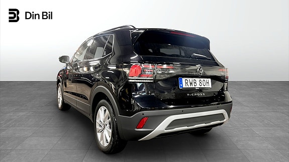 Volkswagen T-Cross 3 of 5