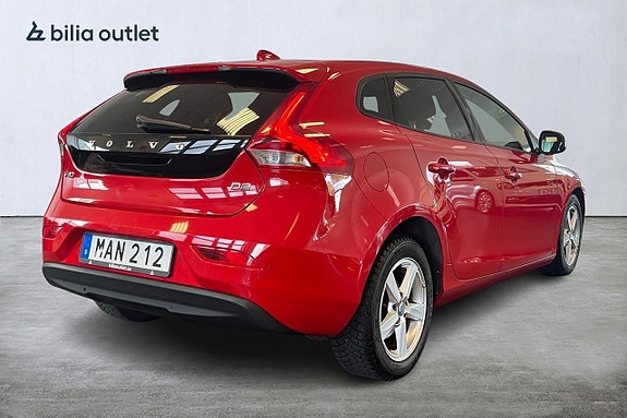 Volvo V40 6 of 30