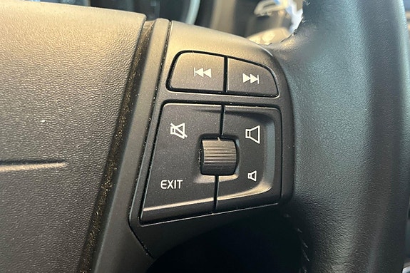 Volvo V40 16 of 30