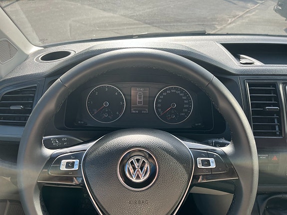 Volkswagen Transporter 8 of 8