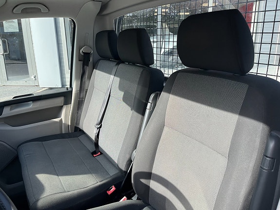 Volkswagen Transporter 7 of 8
