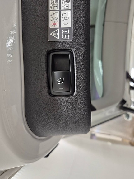 Mercedes-Benz GLE350 d 11 of 14