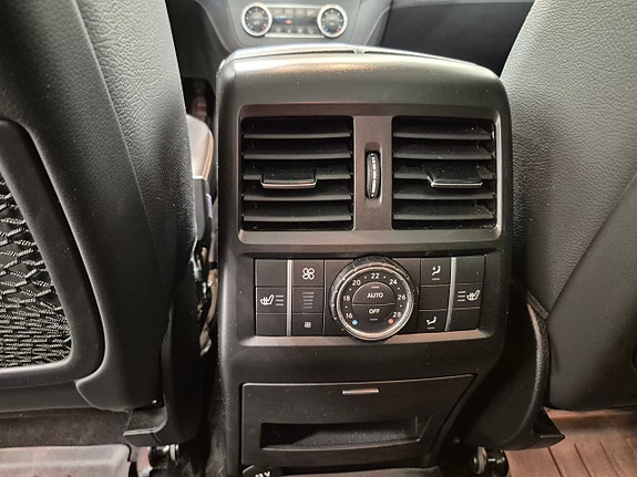 Mercedes-Benz GLE350 d 13 of 14
