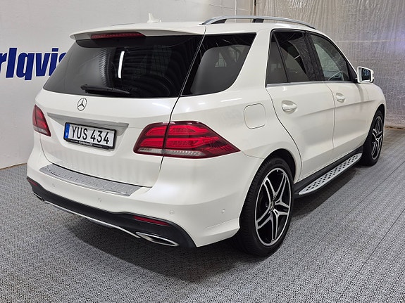 Mercedes-Benz GLE350 d 4 of 5