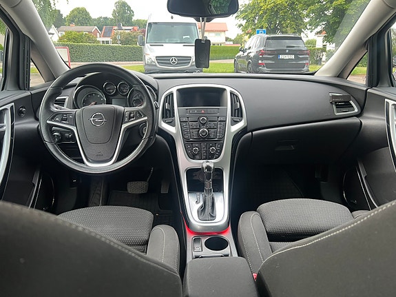 Opel Astra 5 of 5