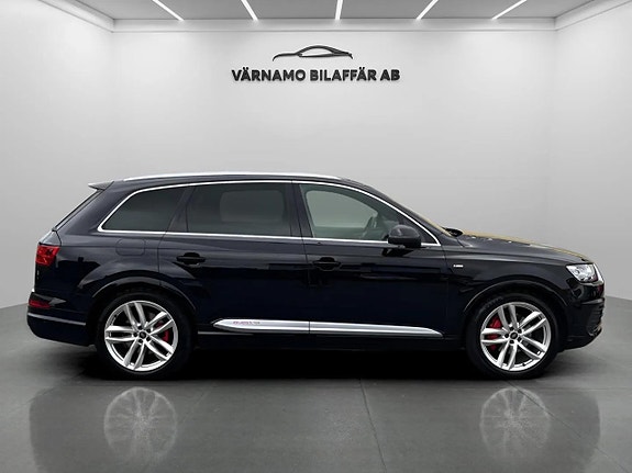 Audi Q7 5 of 5