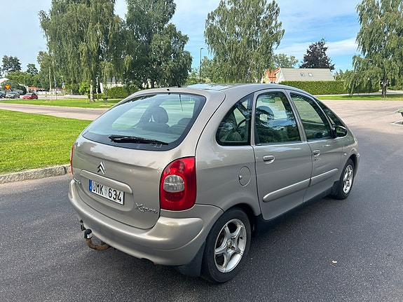 Citroen Xsara Picasso 3 of 5