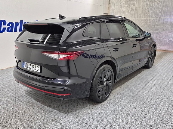 Skoda Enyaq RS 4 of 5