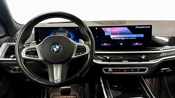 BMW X7 4 of 5