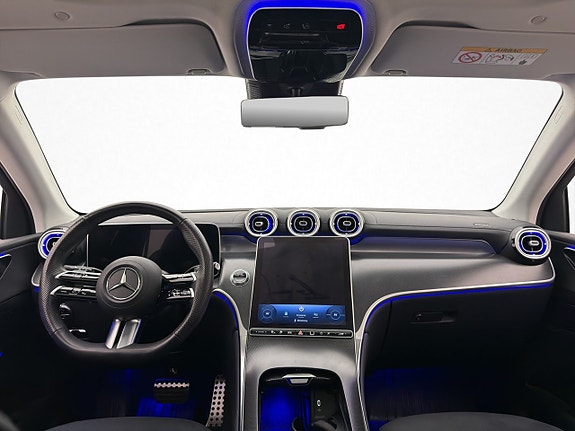 Mercedes-Benz GLC400 e 17 of 30