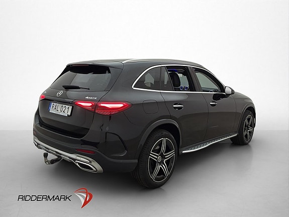 Mercedes-Benz GLC400 e 8 of 30