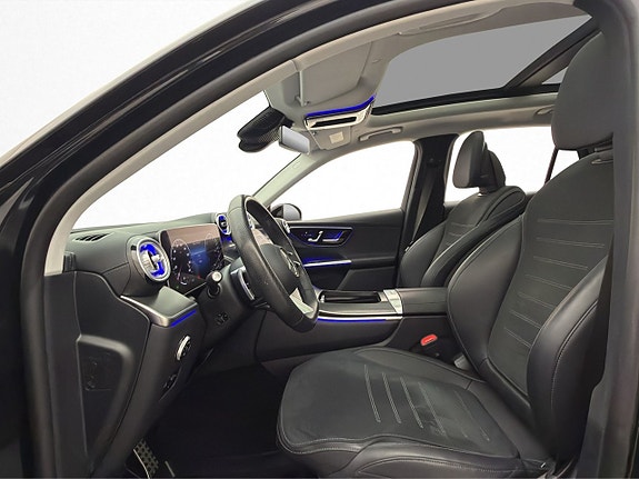 Mercedes-Benz GLC400 e 15 of 30