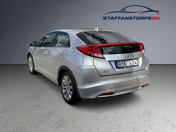 Honda Civic 8 of 10