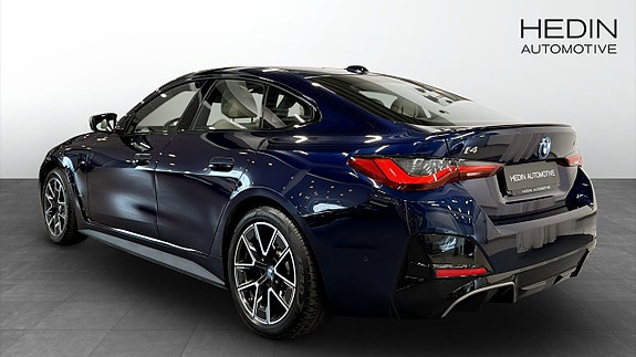BMW i4 2 of 5