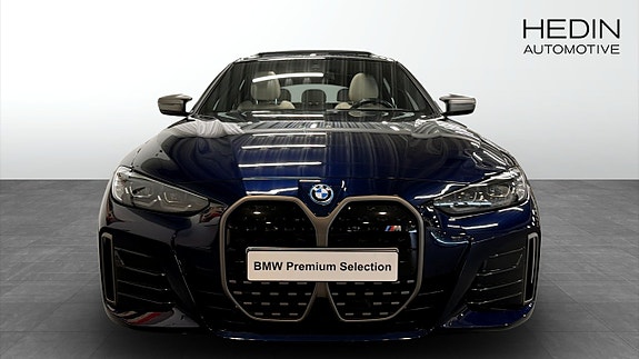 BMW i4 8 of 14
