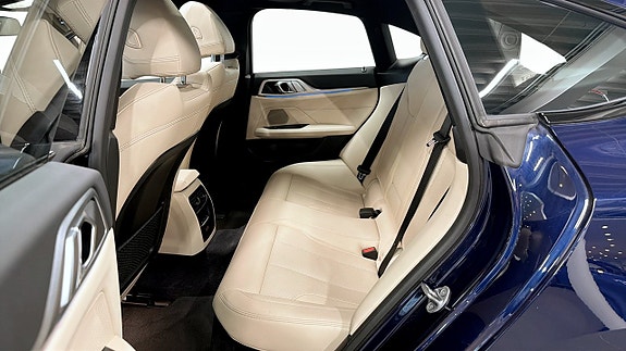 BMW i4 5 of 5